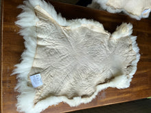 Load image into Gallery viewer, Large Thick Sheep Pelt
